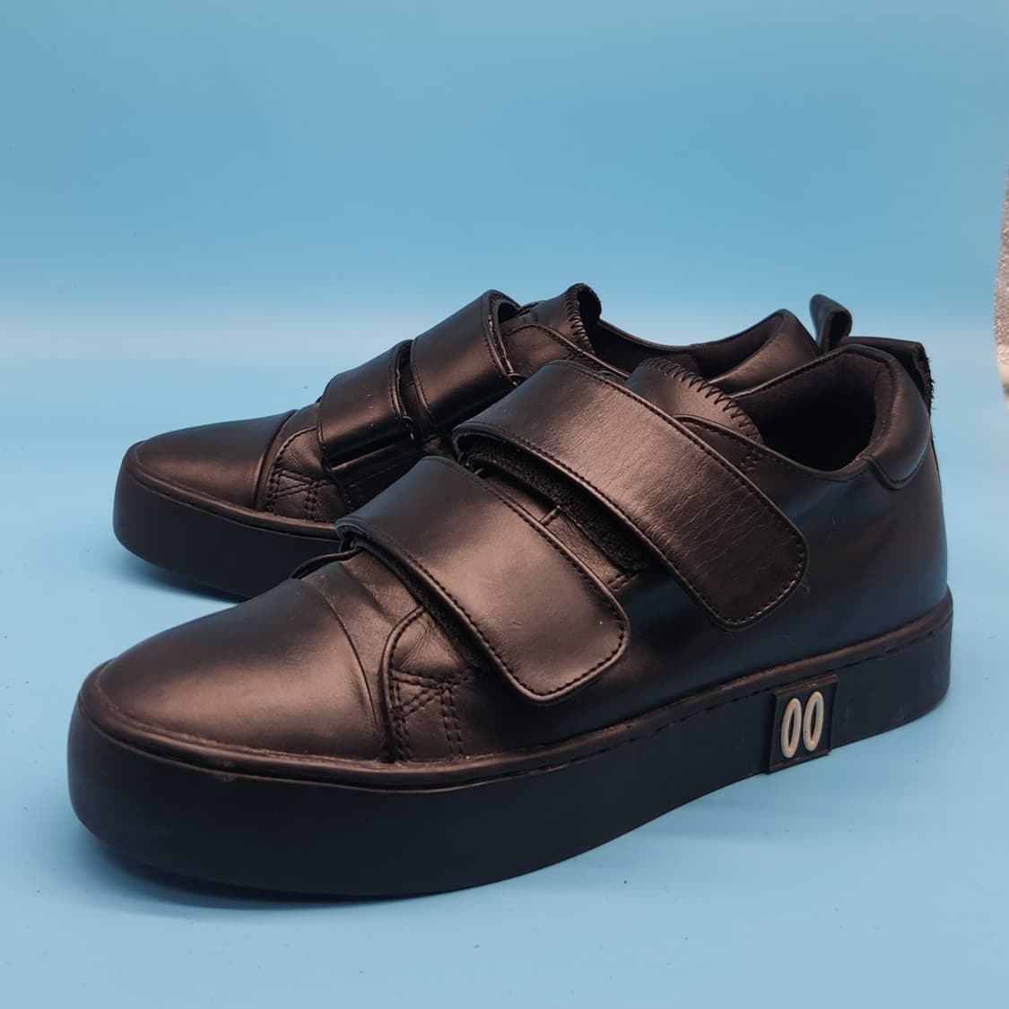 o 슈콤마비 밸크로 남성스니커즈43 275 굽5 상품이미지1