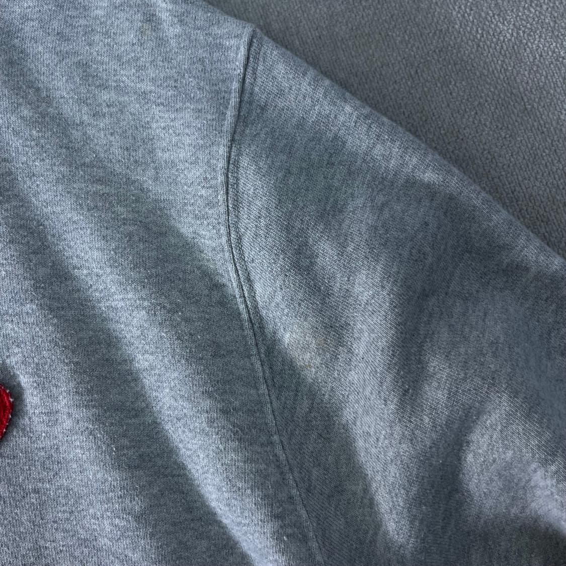 100 꼼데가르송 레드 하트와펜 그레이 후드티  상품이미지8