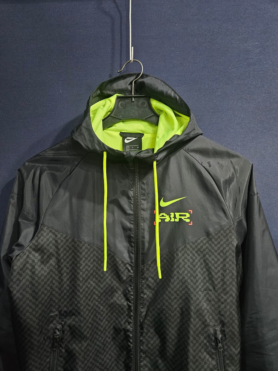 나이키 프린팅 블랙 남성 90~95 바람막이 후드집업 자켓  상품이미지7