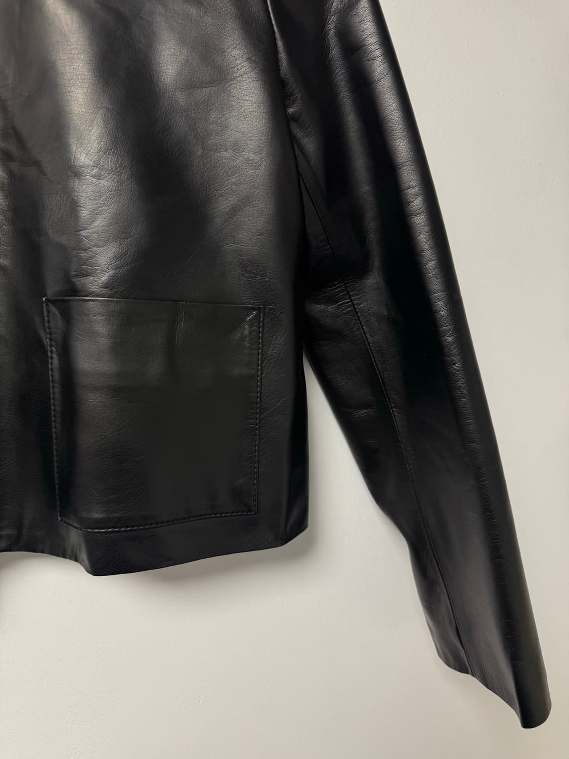 어라운드율 ar 블랙 레더 크롭 자켓 S 상품이미지4