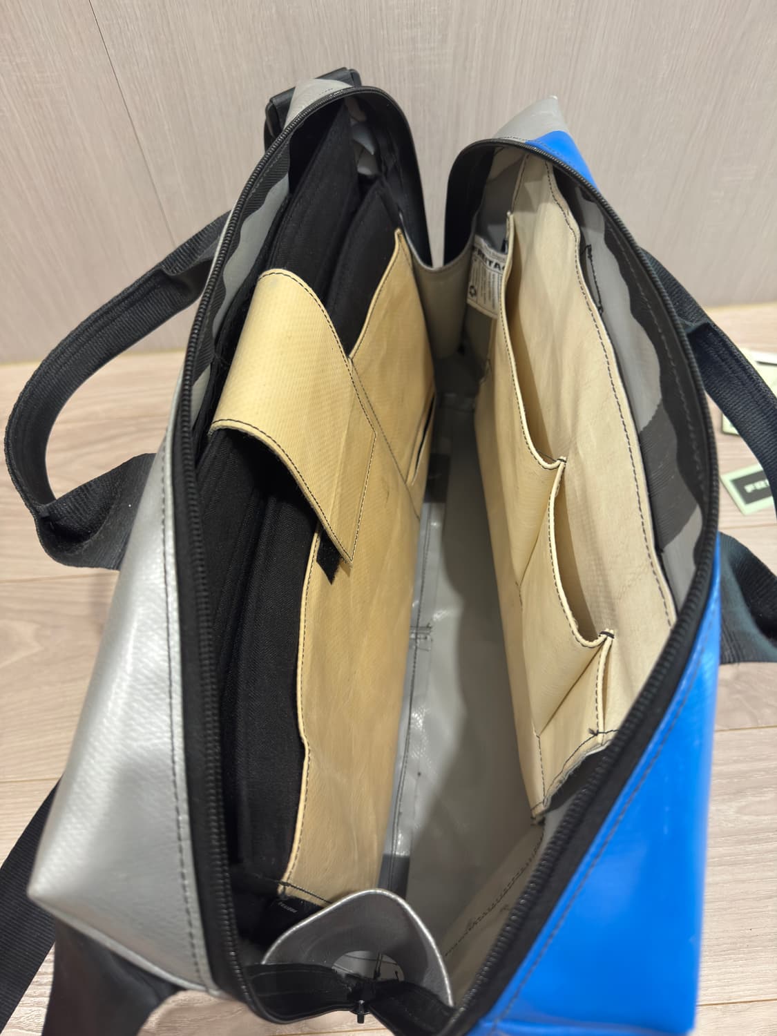 프라이탁 F305 로이 상품이미지6