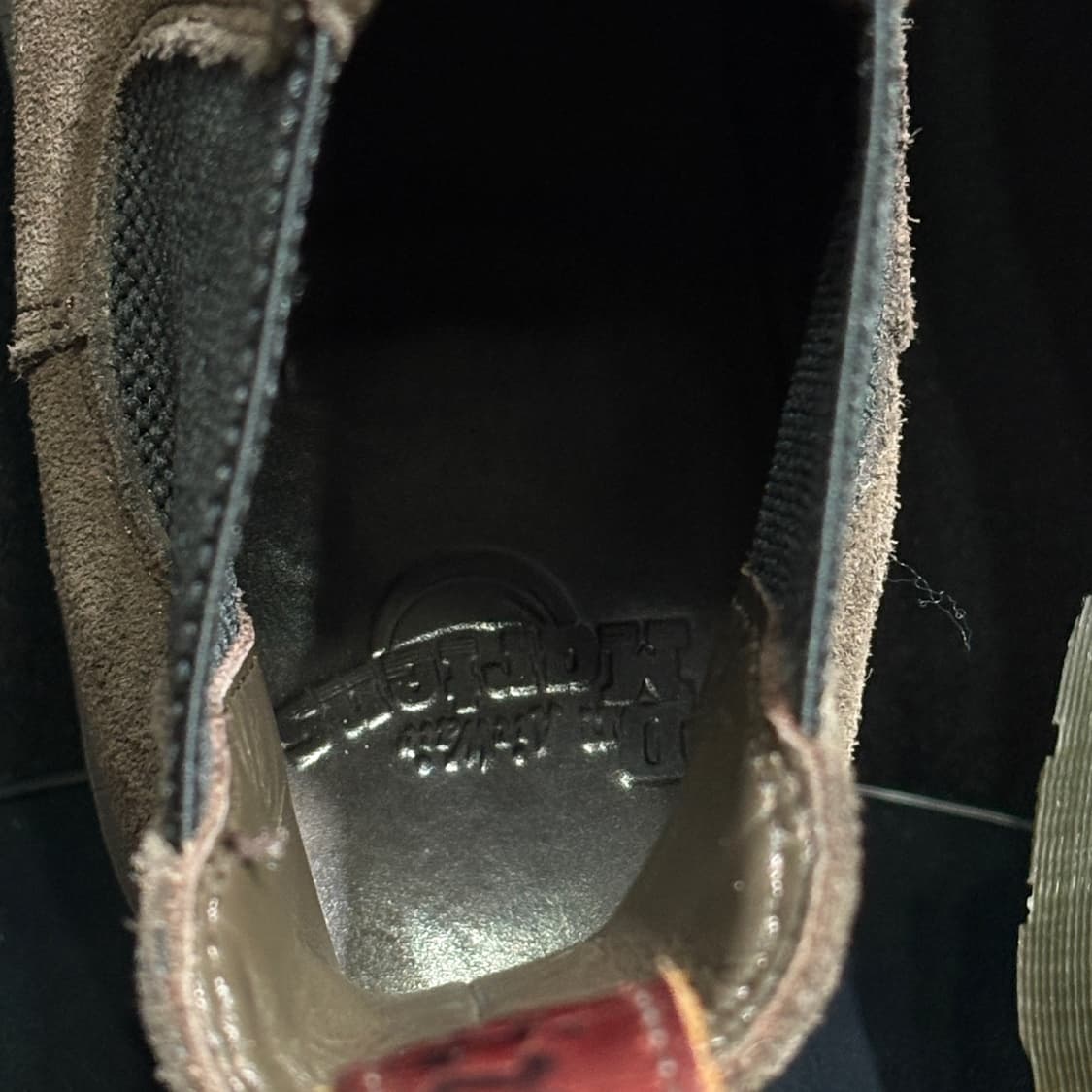 닥터마틴 스웨이드 배색 첼시 부츠 상품이미지7