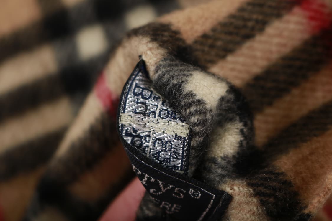 버버리 캐시미어 100% 머플러 상품이미지3