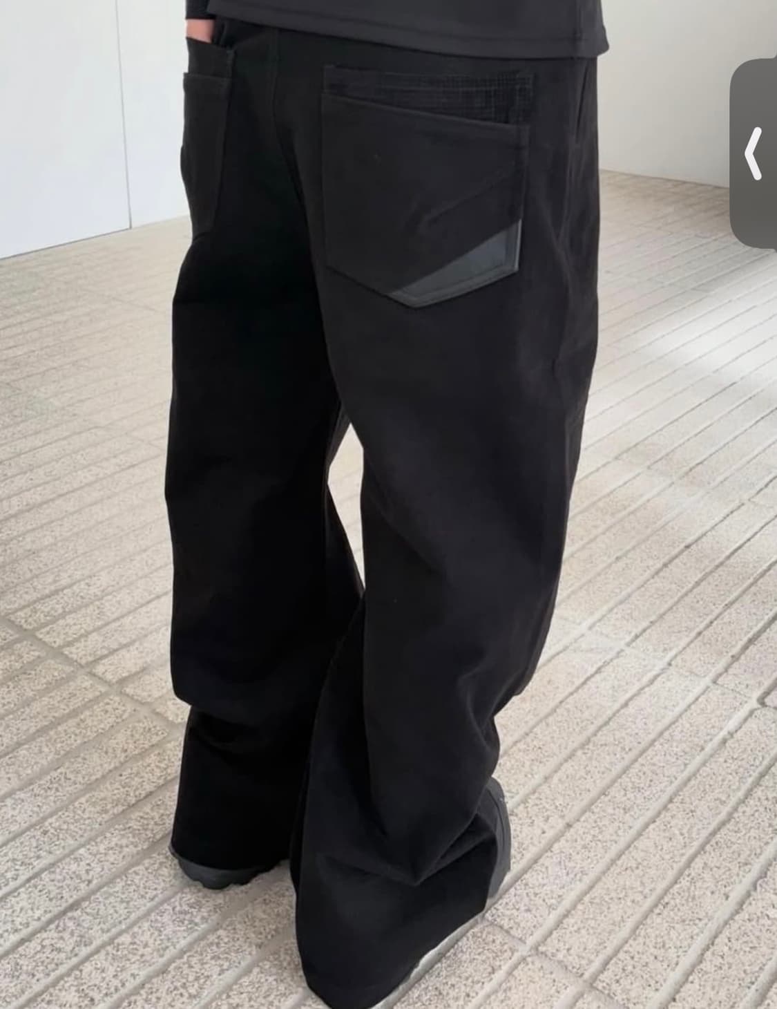 엑슬림 시퀀스 팬츠 블랙 xs > s 상품이미지1