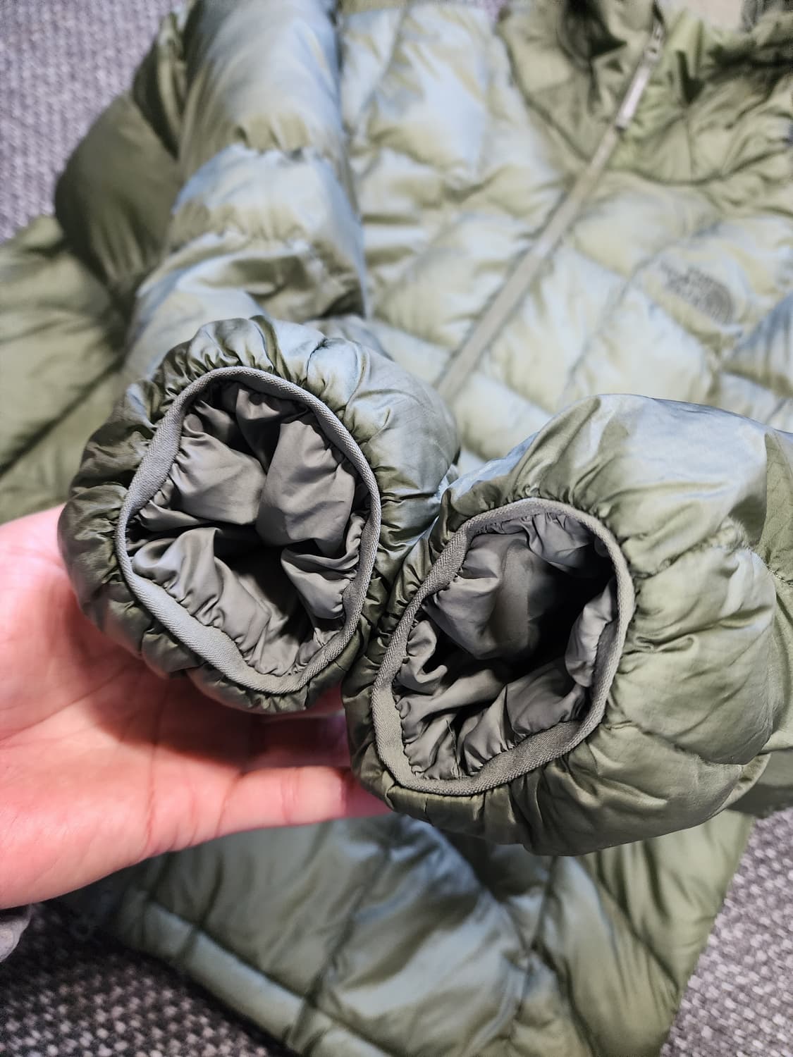 노스페이스 웨이브 라이트 온볼 패딩 95 m사이즈 상품이미지6