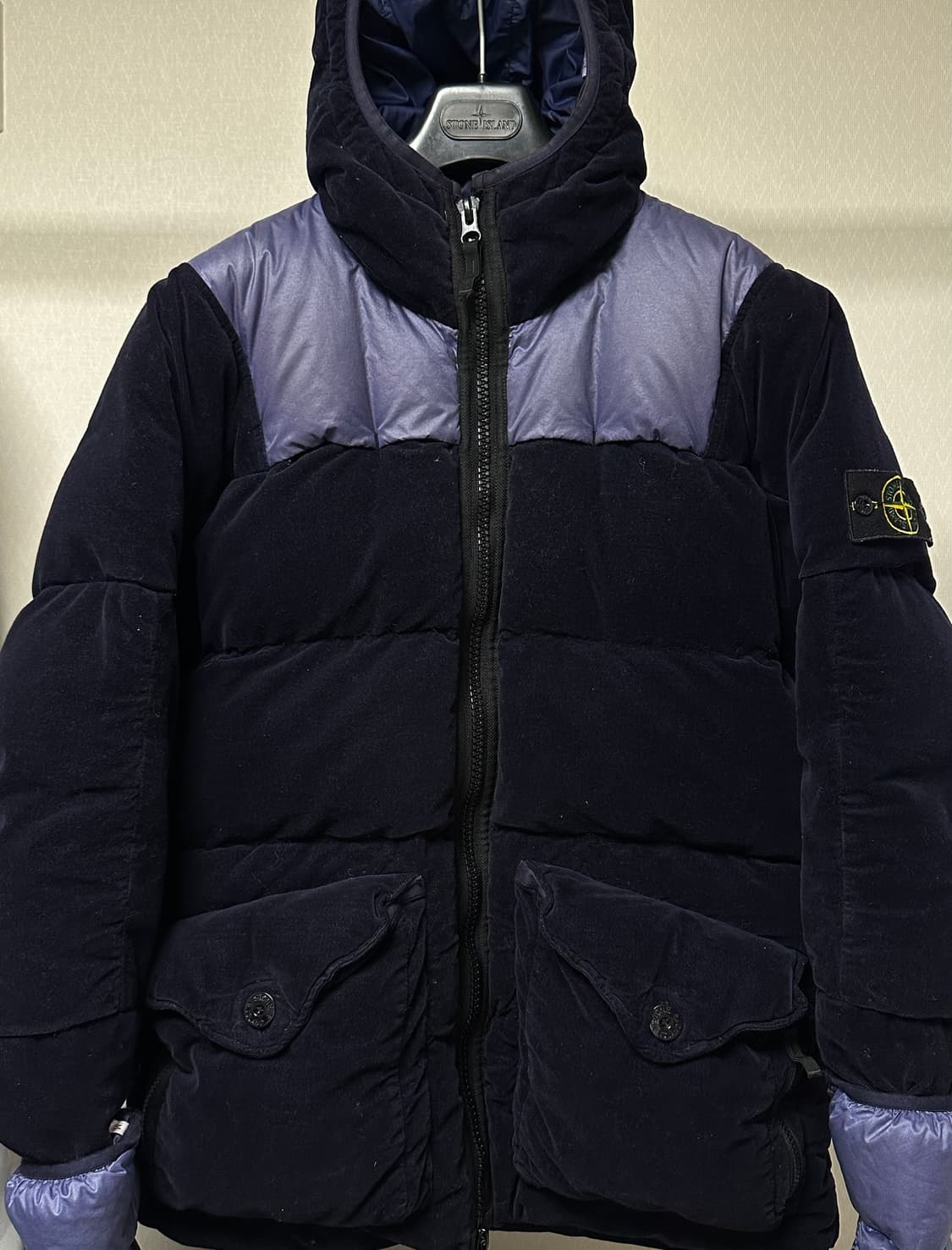 스톤아일랜드 벨벳 다운 tc 패딩 M(105) 상품이미지1