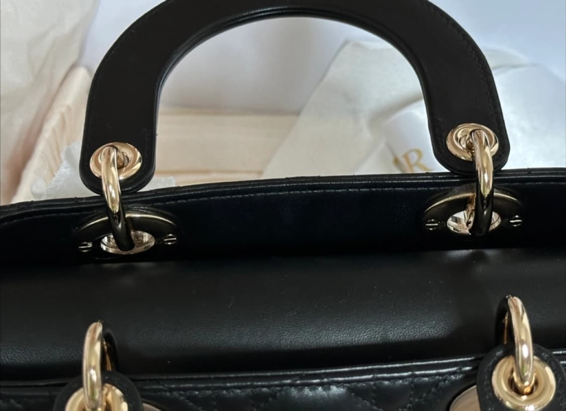 (정품)디올 레이디백 블랙 상품이미지7