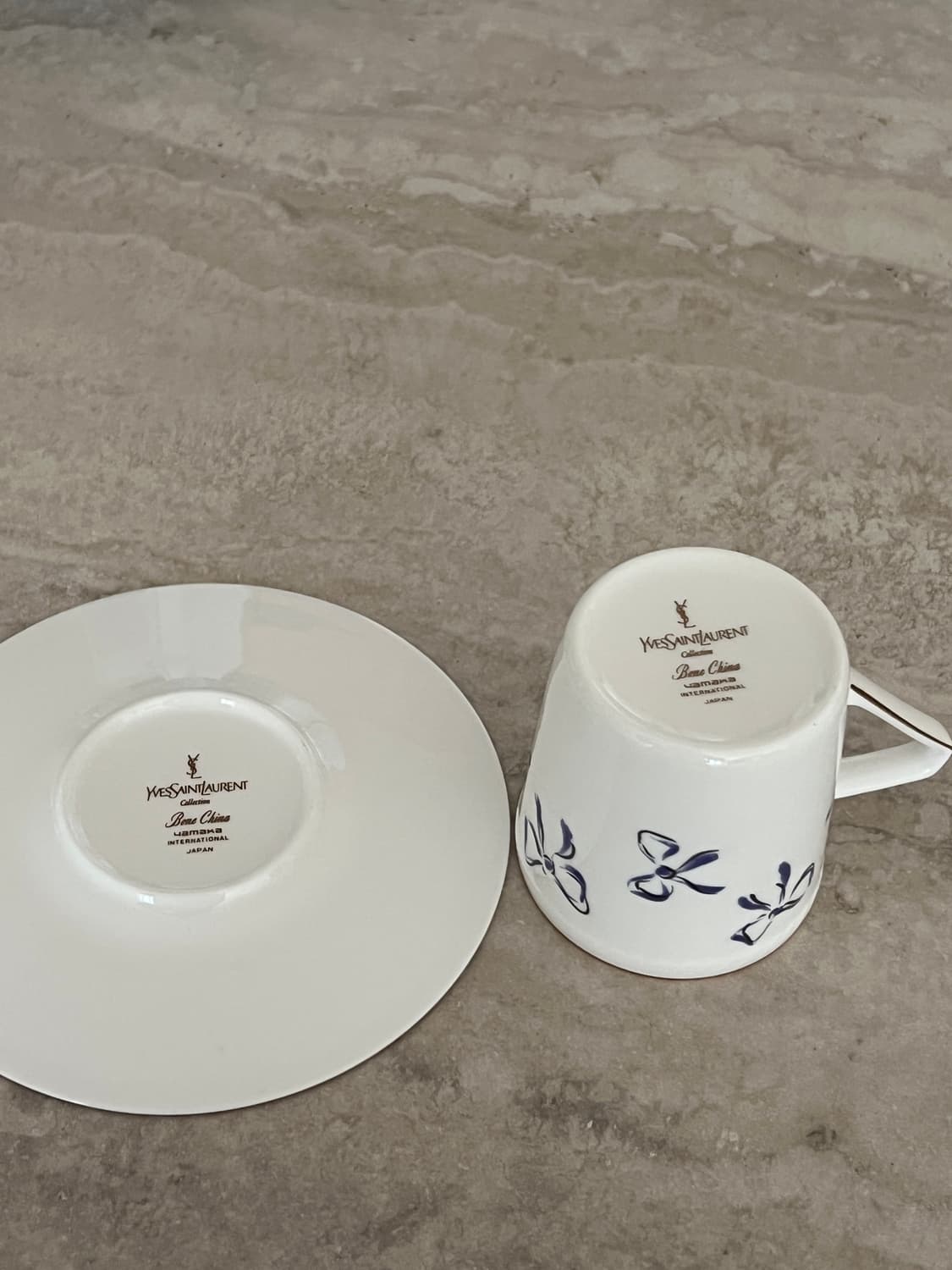 입생로랑 블루리본 컵앤소서 2P set 상품이미지8