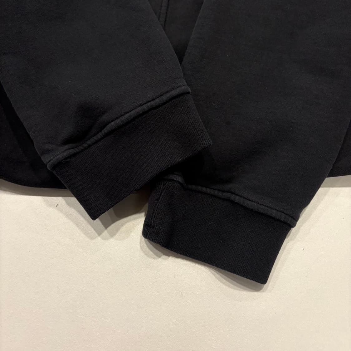 [S] 스톤아일랜드 와펜 블랙 카고 조거팬츠 D143 상품이미지8