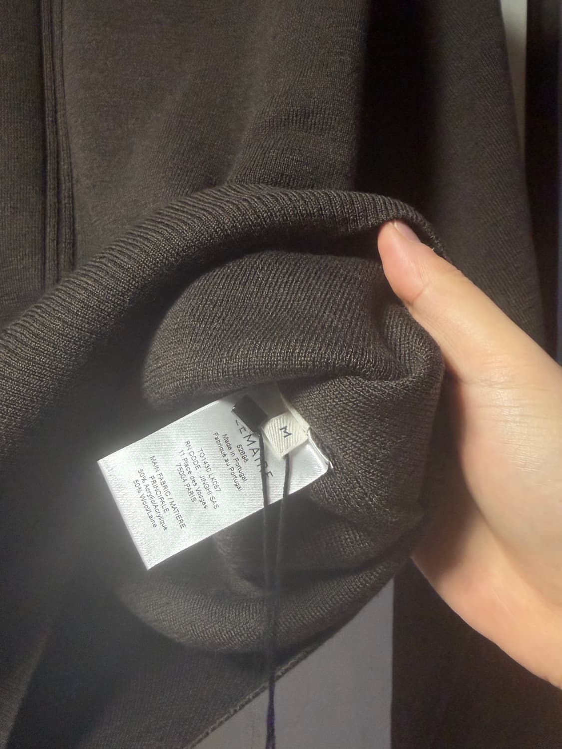 르메르 크롭 브이넥 니트 상품이미지7