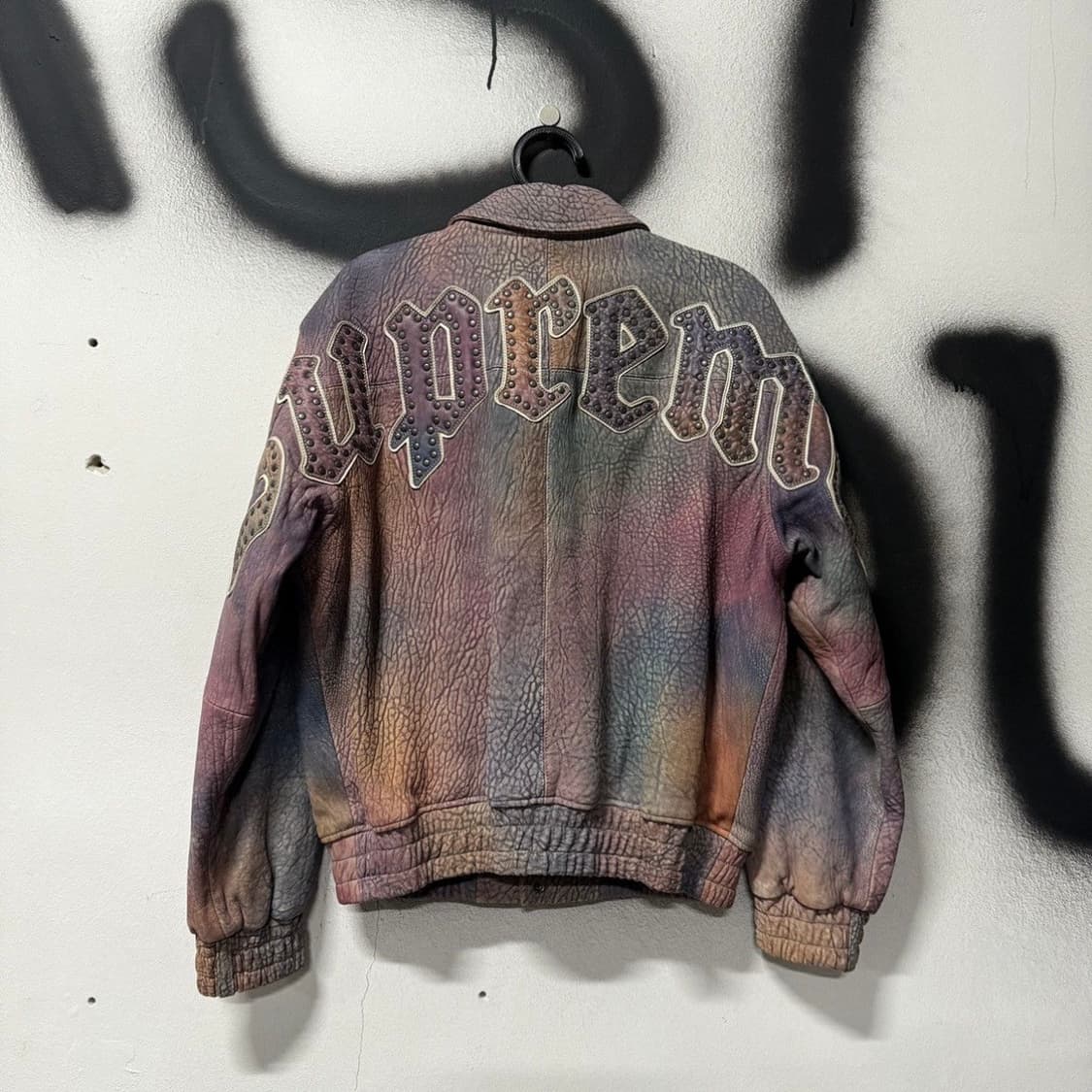 슈프림 페블드 램스킨 레더 바시티 상품이미지2