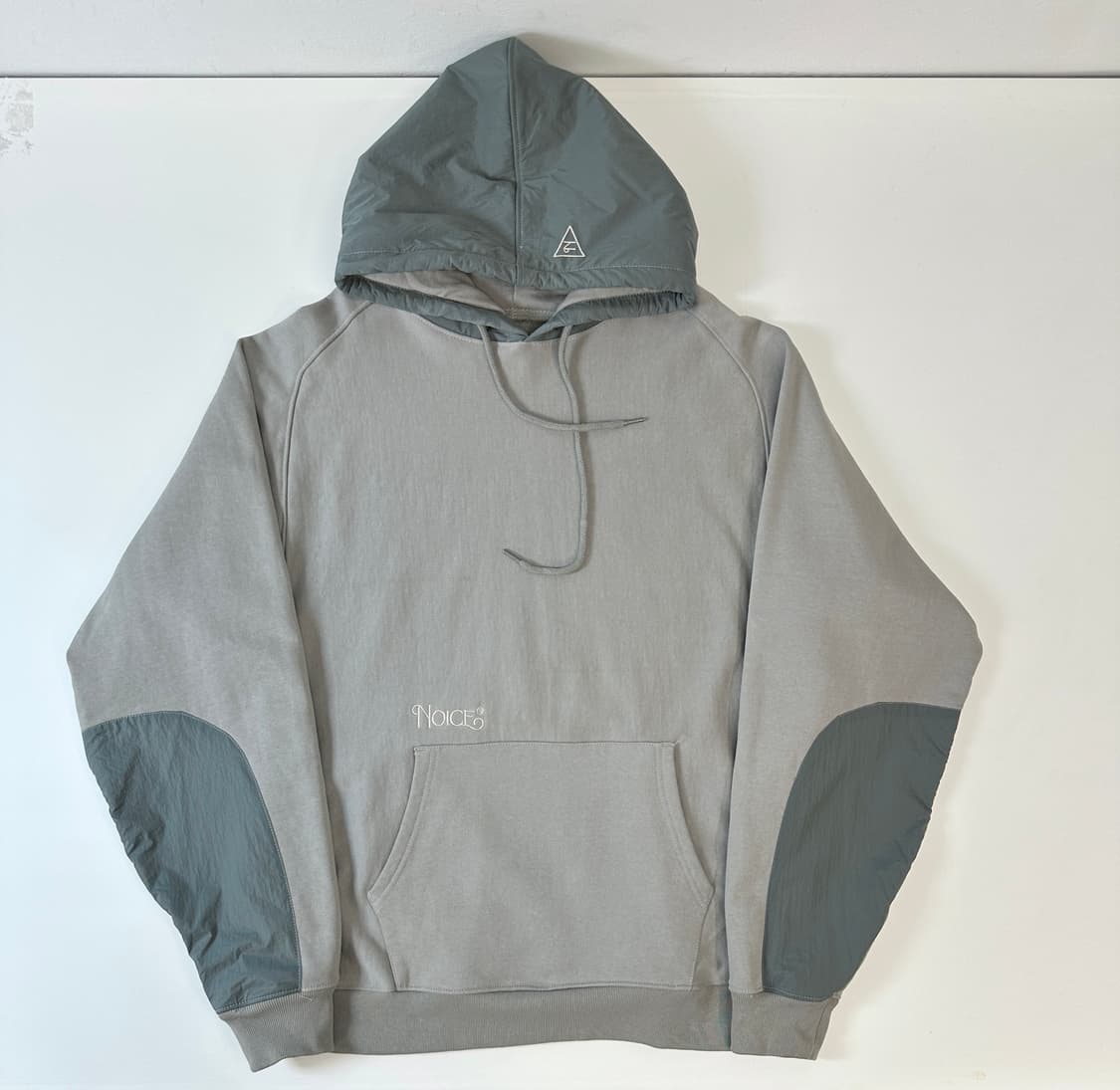 노이스 나일론패브릭 믹스 후드 오버핏L(그레이) 상품이미지1