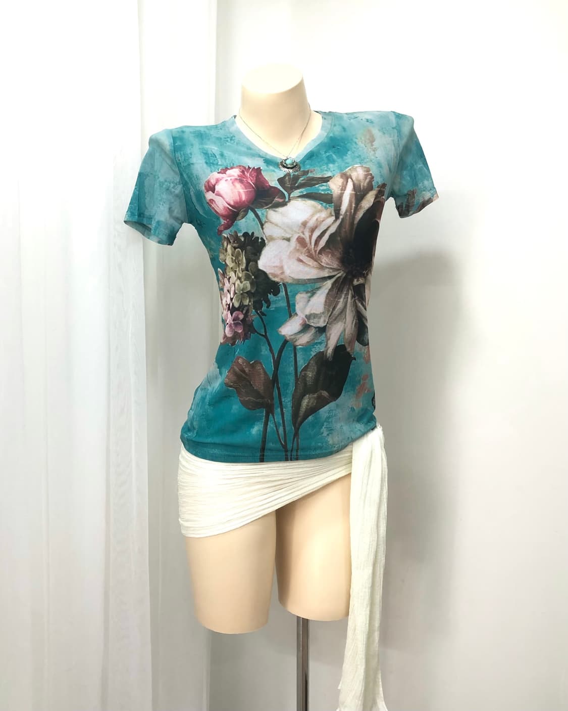 watercolor floral pattern deep mint top  상품이미지1