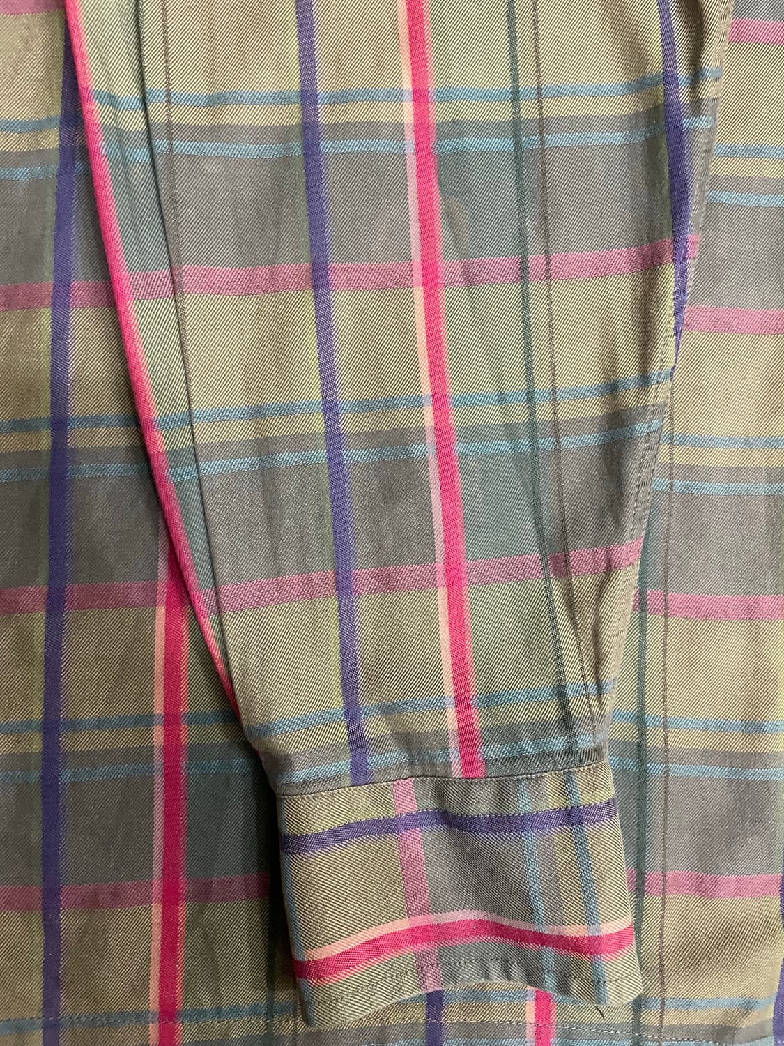 입생로랑 YSL 자수 로고 체크 셔츠 상품이미지8