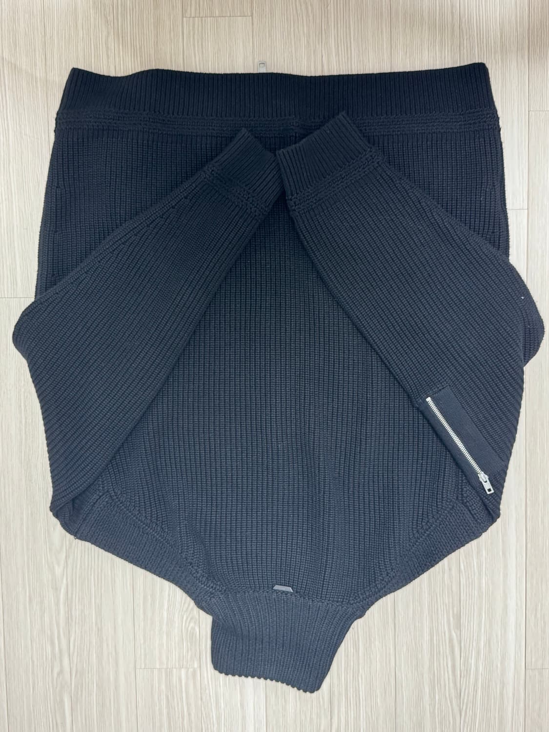 25fw 준지 하이넥 집업 니트 L 상품이미지2