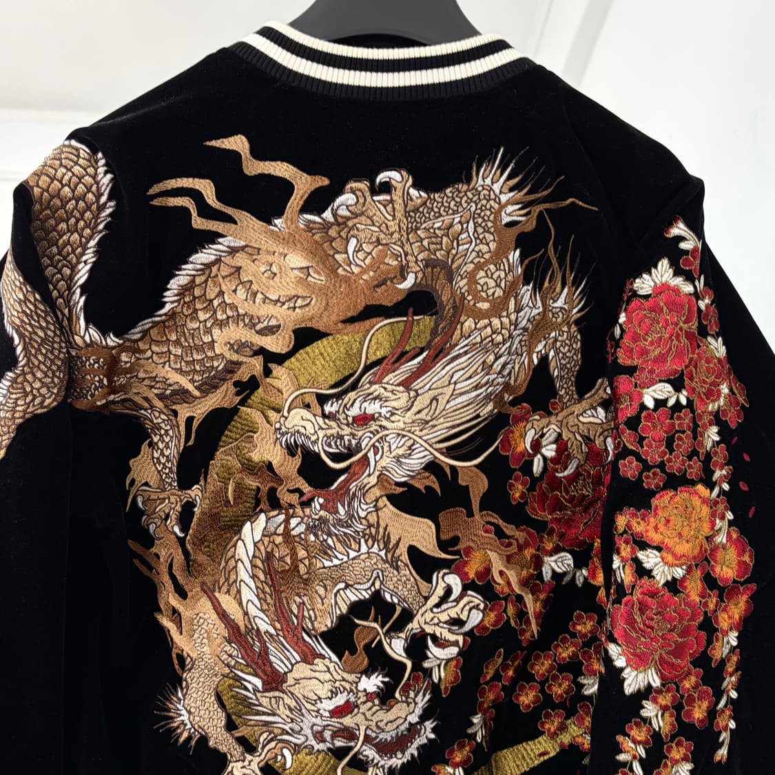 오니데님 벨벳 자수 스카쟌 자켓 상품이미지6