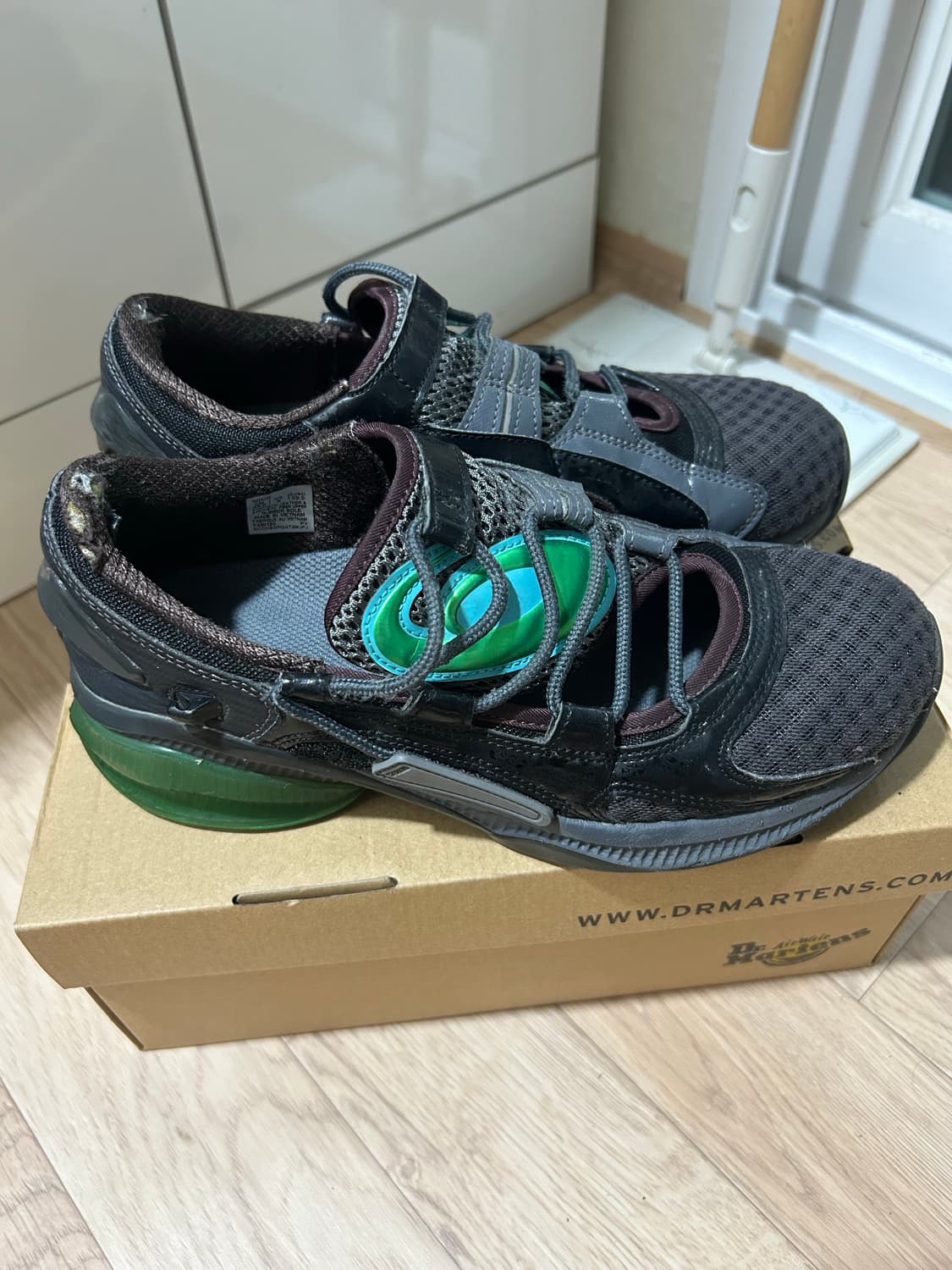 아식스 x 키코 코스타디노브 젤-오라니아 블랙 250 상품이미지1