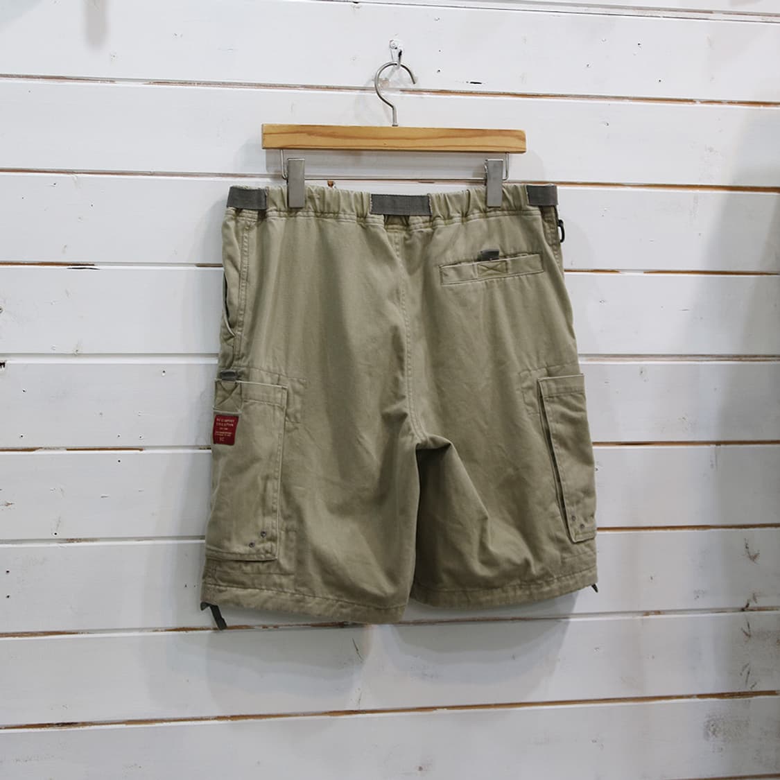 (착용컷) R.C. 유틸리티 카고 반바지 (남성용) 상품이미지2