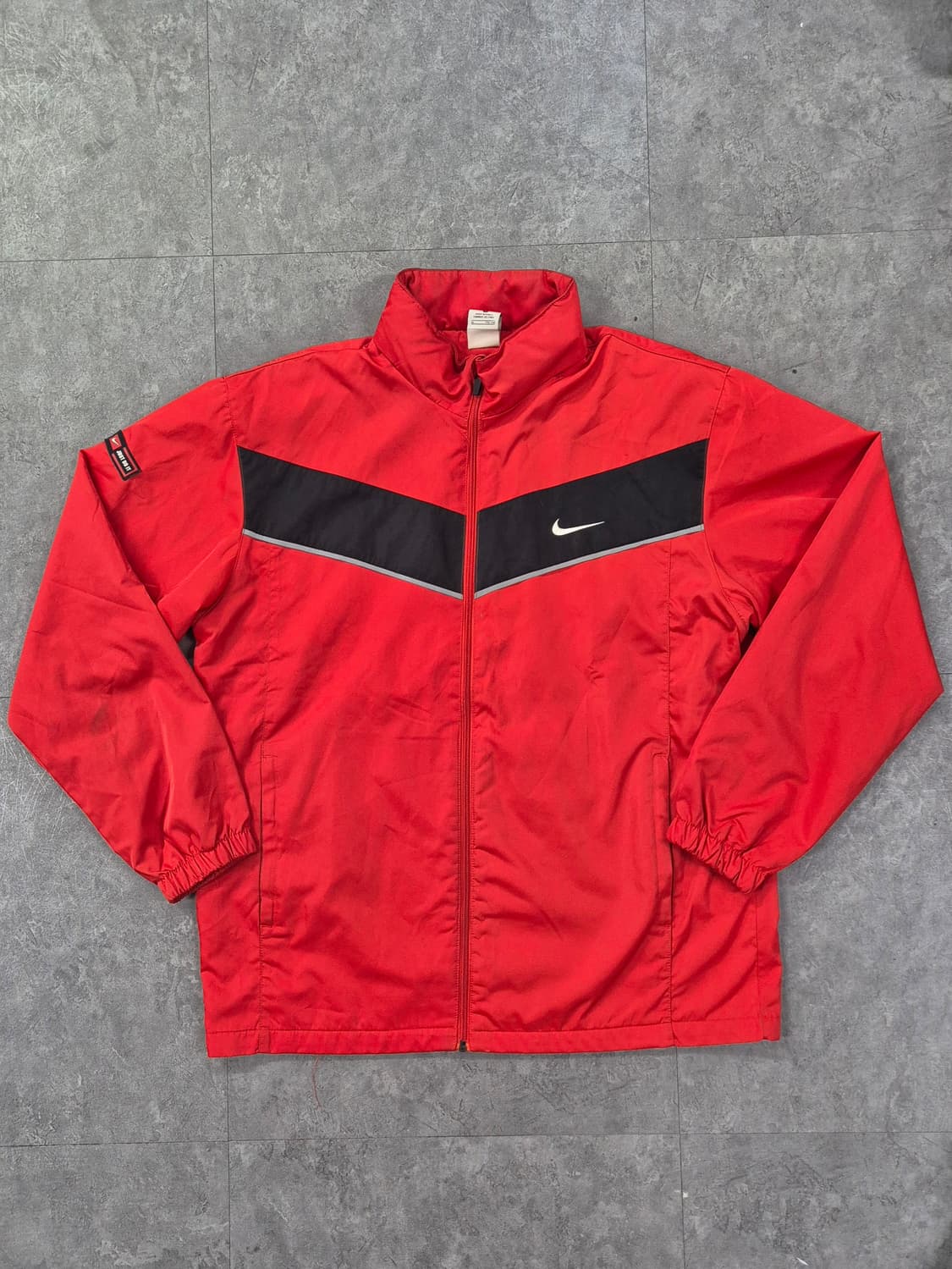 NIKE 바람막이 상품이미지1