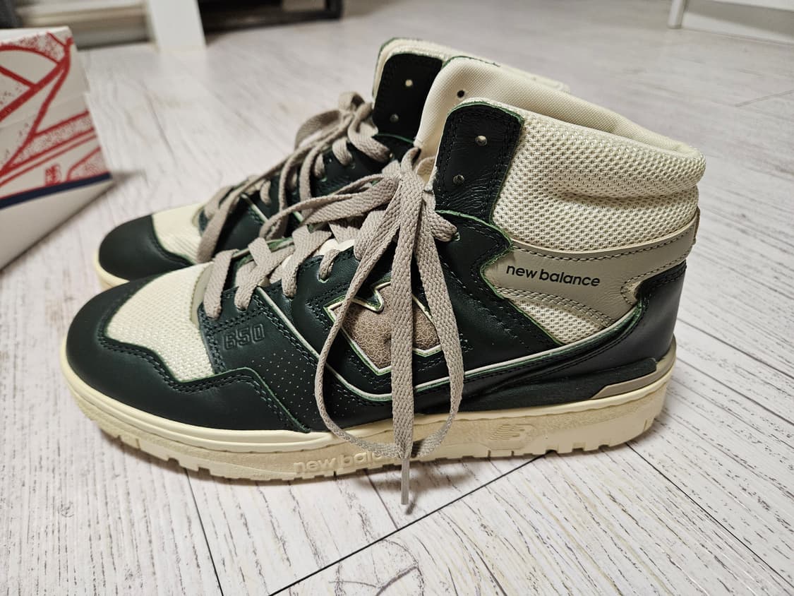 뉴발란스x에메레온도르 650R 포레스트 그린 265사이즈 상품이미지2