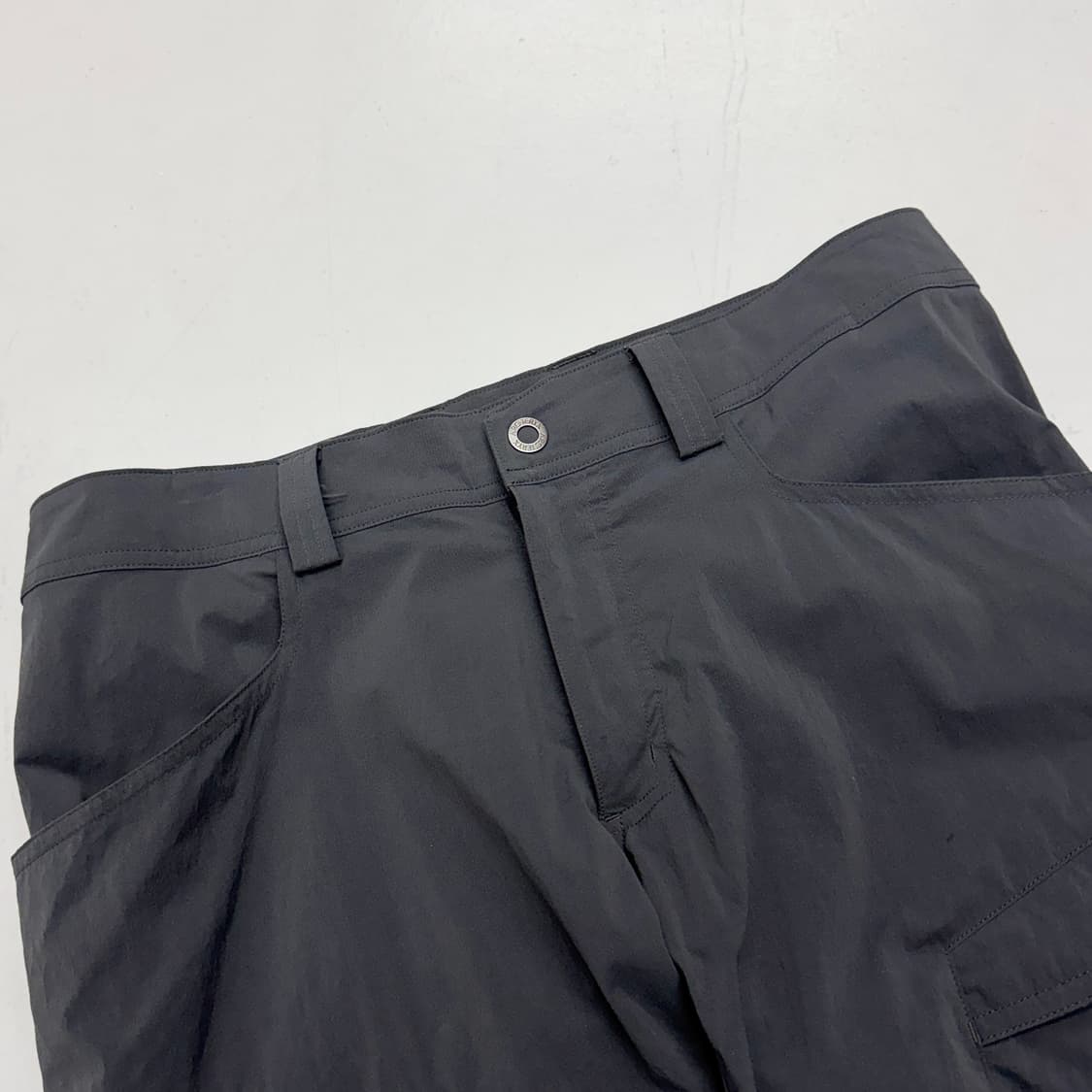 아크테릭스 람파트 쉘 고프코어 나일론 팬츠 상품이미지4