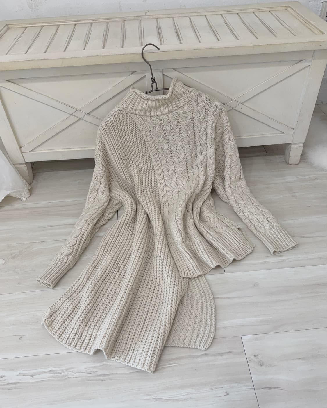 Cosy Mute oatmeal unique knit top 상품이미지10