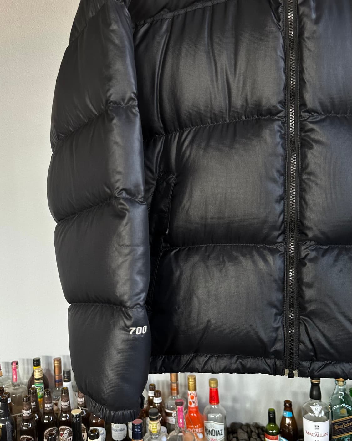 [L]노스페이스 구형 눕시 700 경량 패딩 상품이미지3