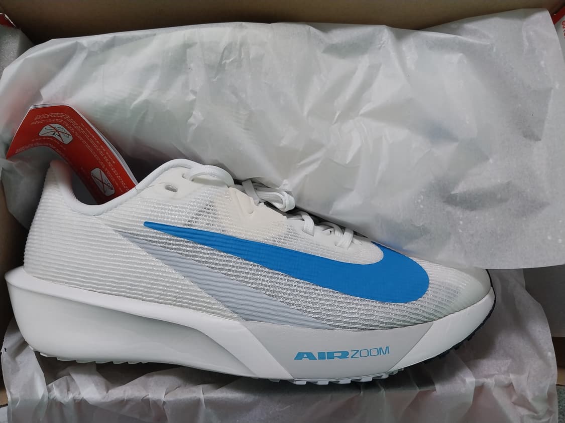 (새상품) 나이키 줌 라이벌플라이4 260mm 상품이미지1