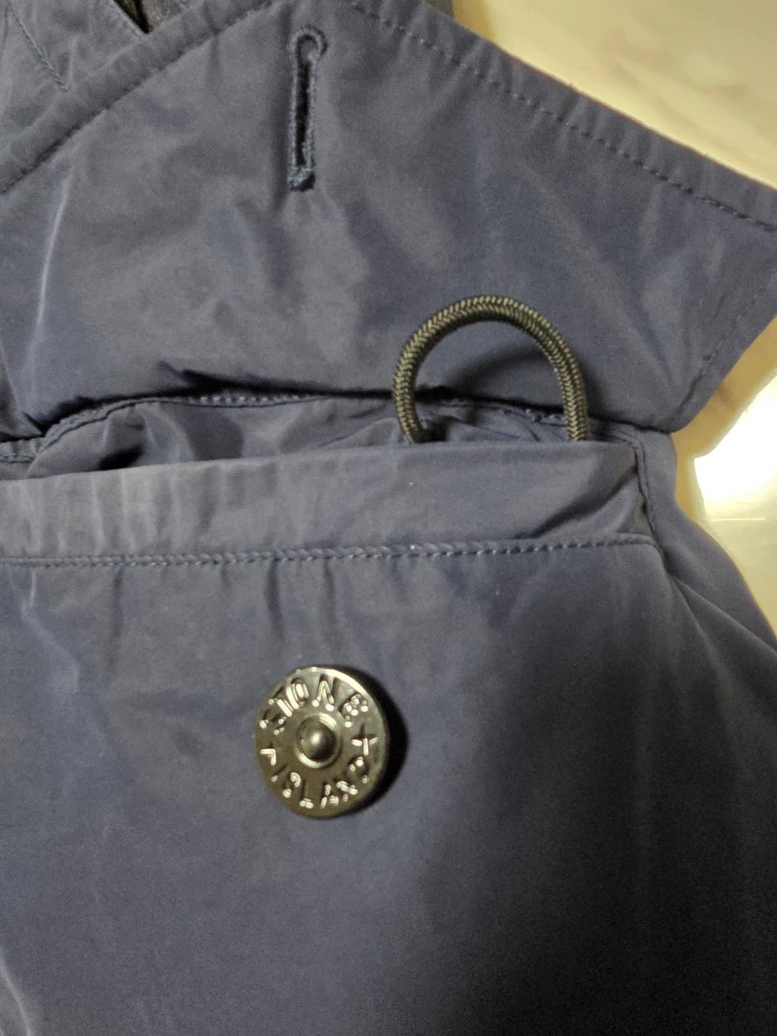 스톤아일랜드 마이크로 랩스 다운 자켓 상품이미지8