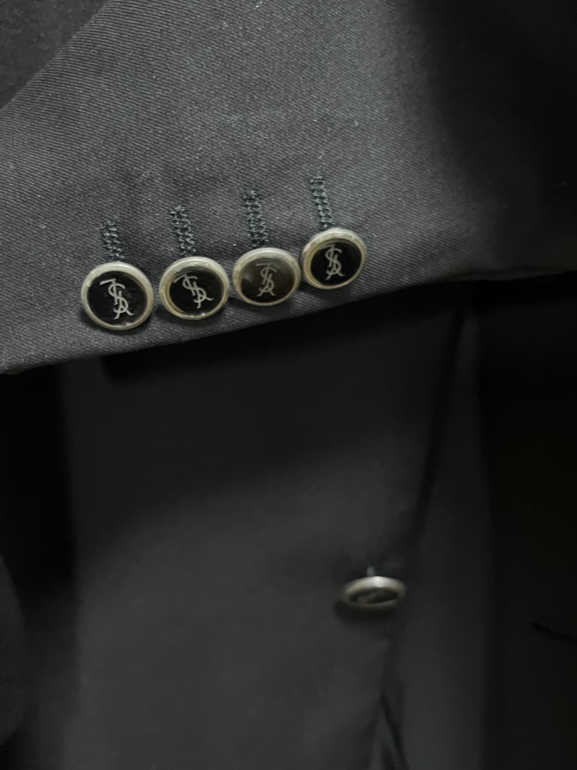 입생로랑 블레이저 3버튼 블랙 상품이미지5