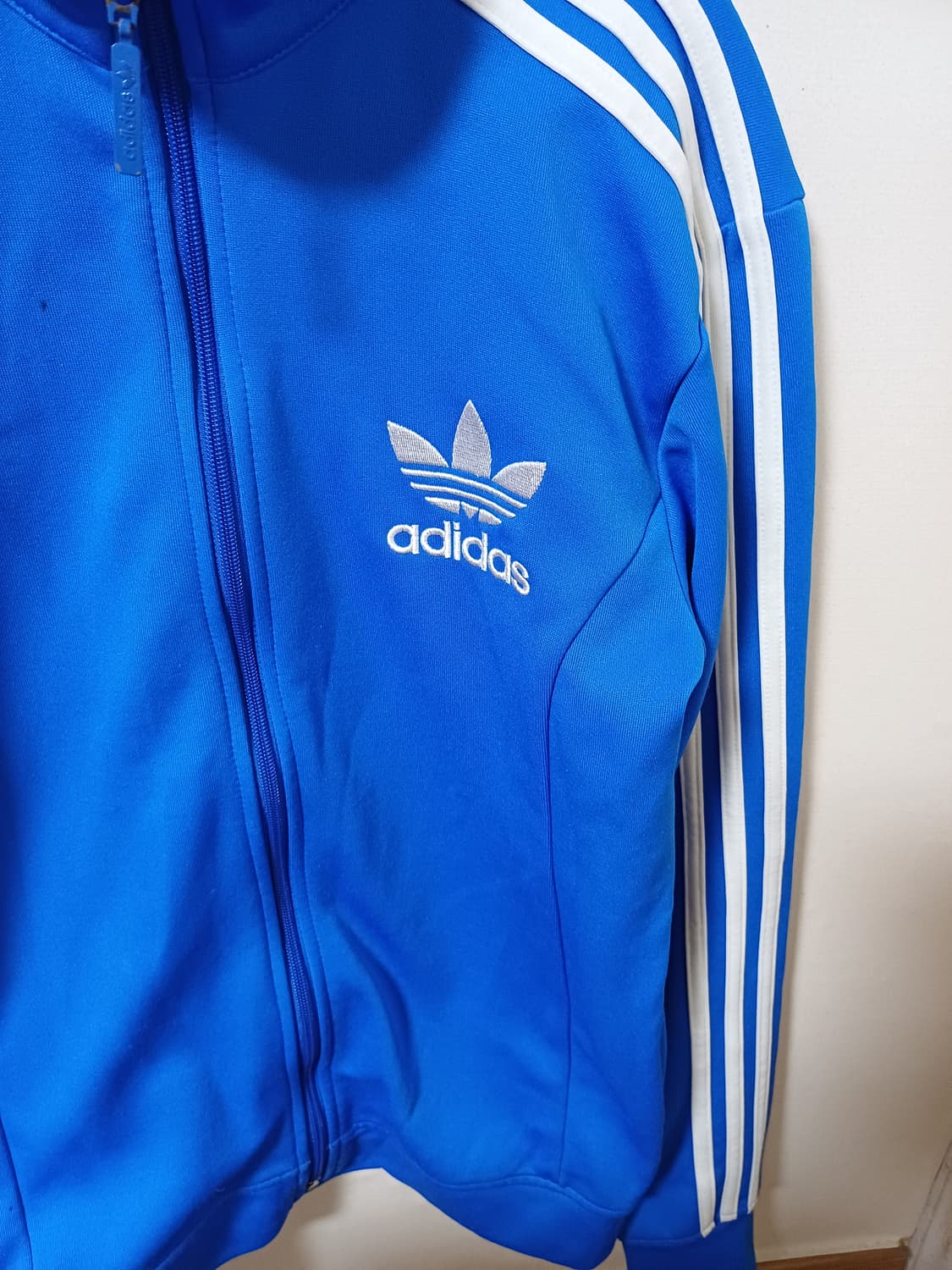 아디다스 빅로고 트랙탑 져지 상품이미지3