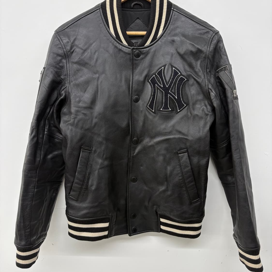 MLB NY 양키즈 블랙 가죽 야구 점퍼 여/M 상품이미지2