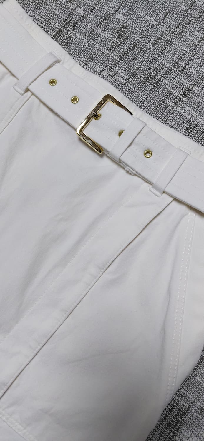 PINKY&DIANNE 골드벨트 랩 미디 스커트 (화이트/36) 상품이미지4