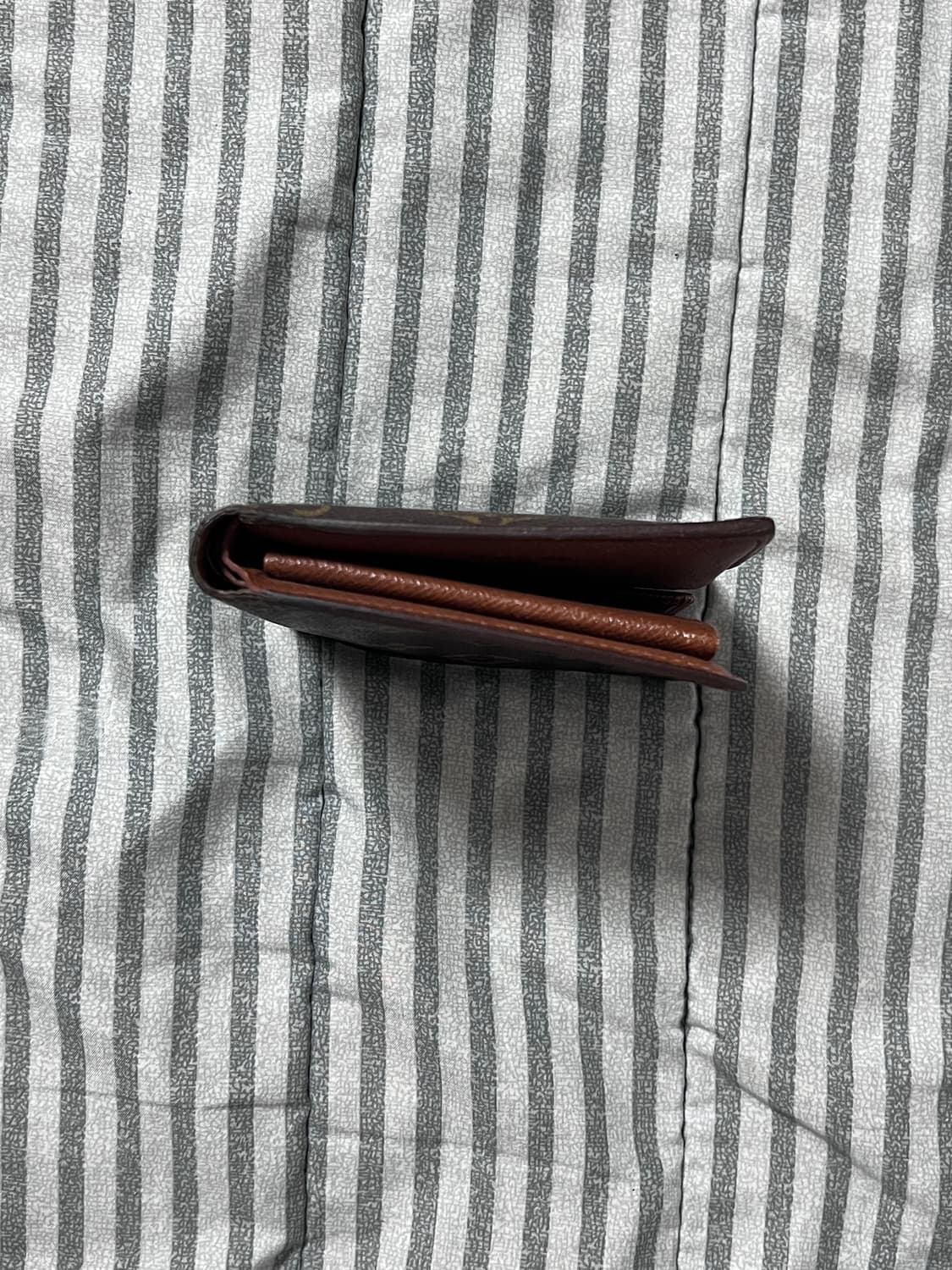 루이비통 반지갑 상품이미지4