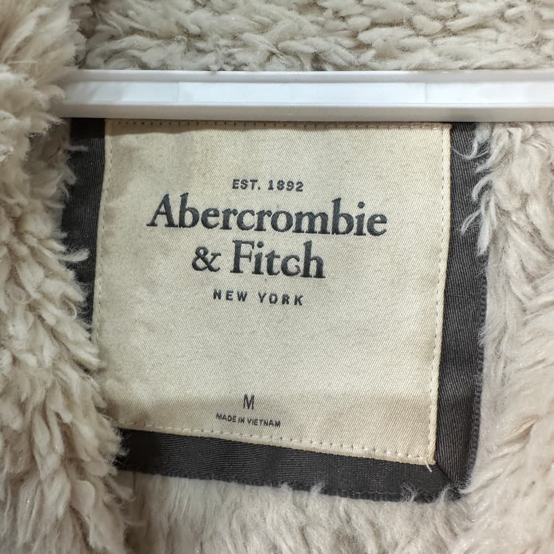 아베크롬비 양털 패딩 여성M 상품이미지3