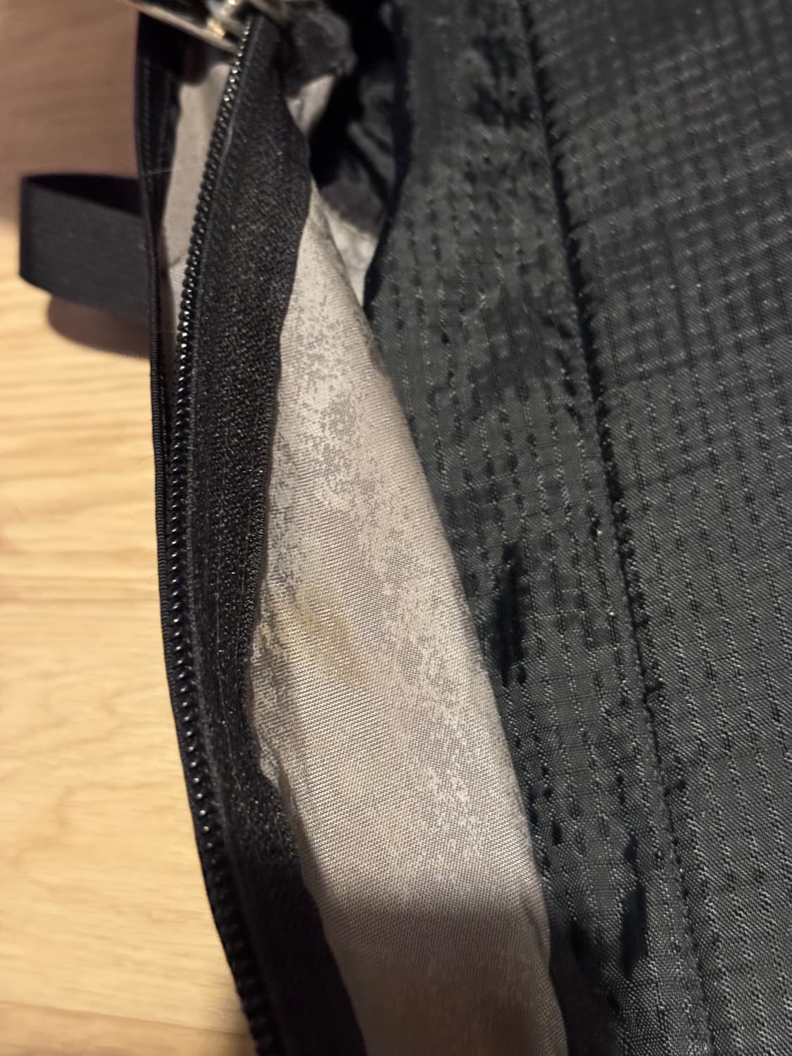 그레고리 데이팩 구로고 상품이미지5