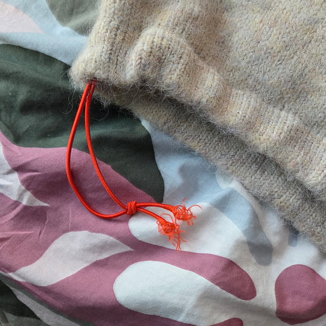 칙스 부클 반목 니트 오트밀 상품이미지5