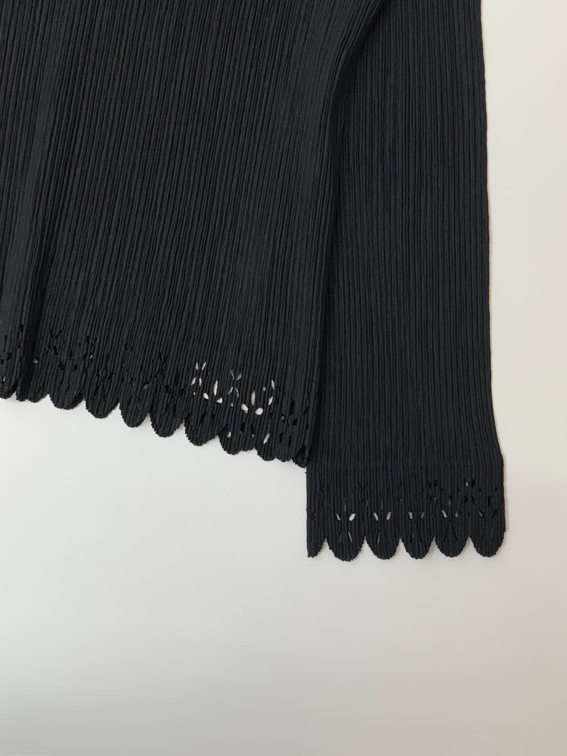 Issey miyake 이세이미야케 블랙 롱 슬리브 상품이미지4