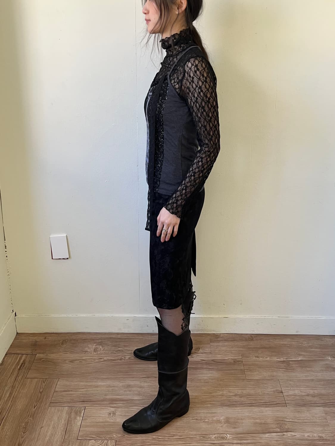 VIVAYOU 블랙 트임 미디스커트 상품이미지9