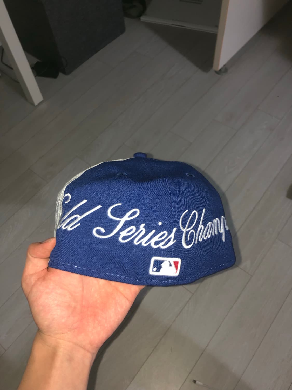 La다져스 스크립트 스플릿 패널 뉴에라 사이즈캡 상품이미지2