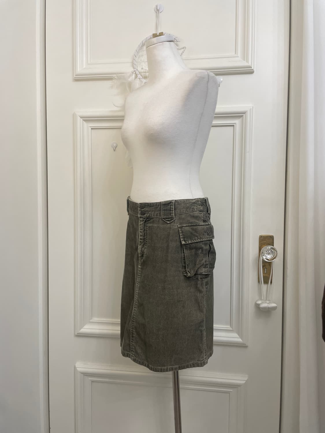 khaki corduroy pocket midi skirt 상품이미지2