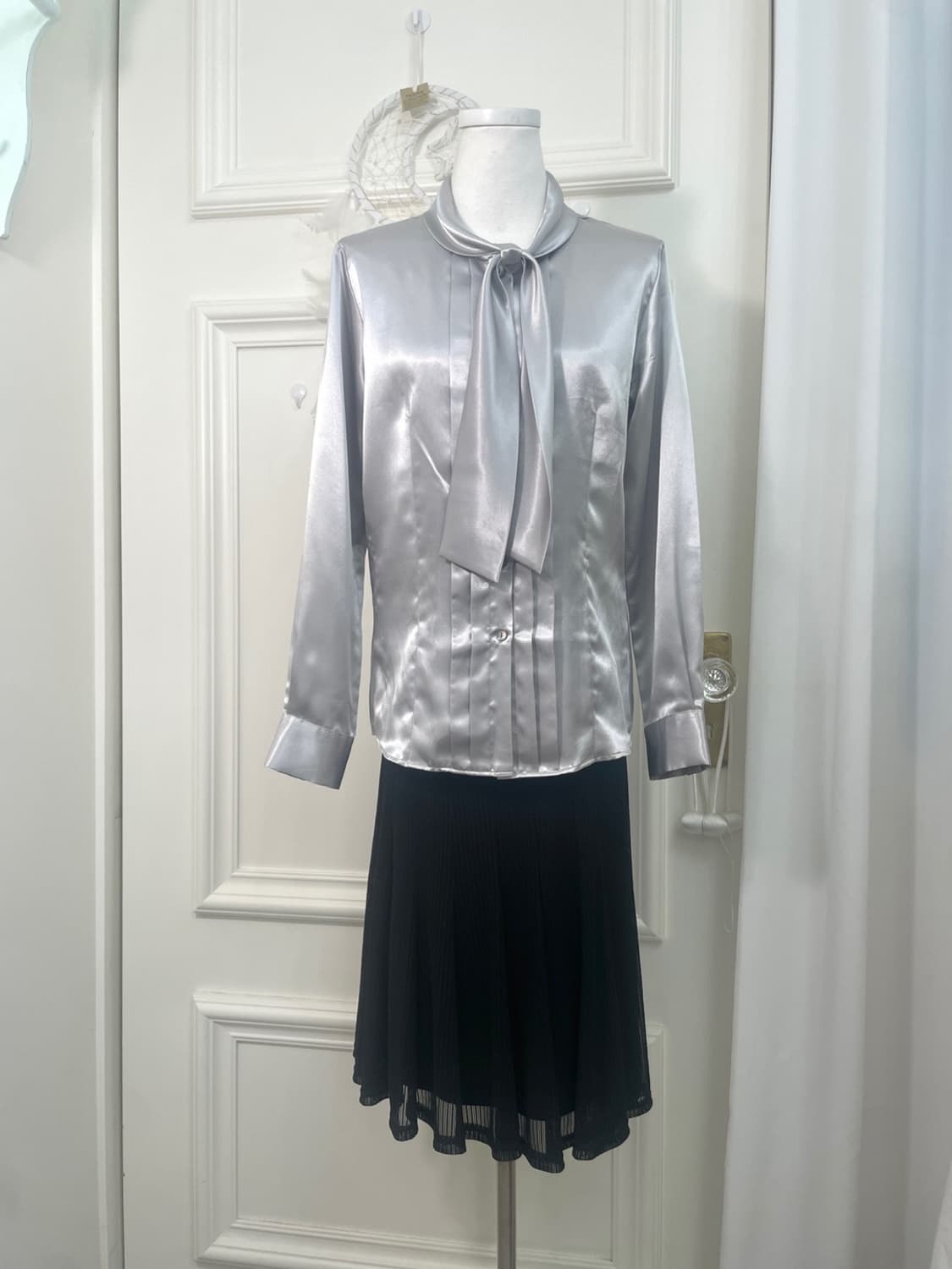 black lining pleats banding skirt  상품이미지7