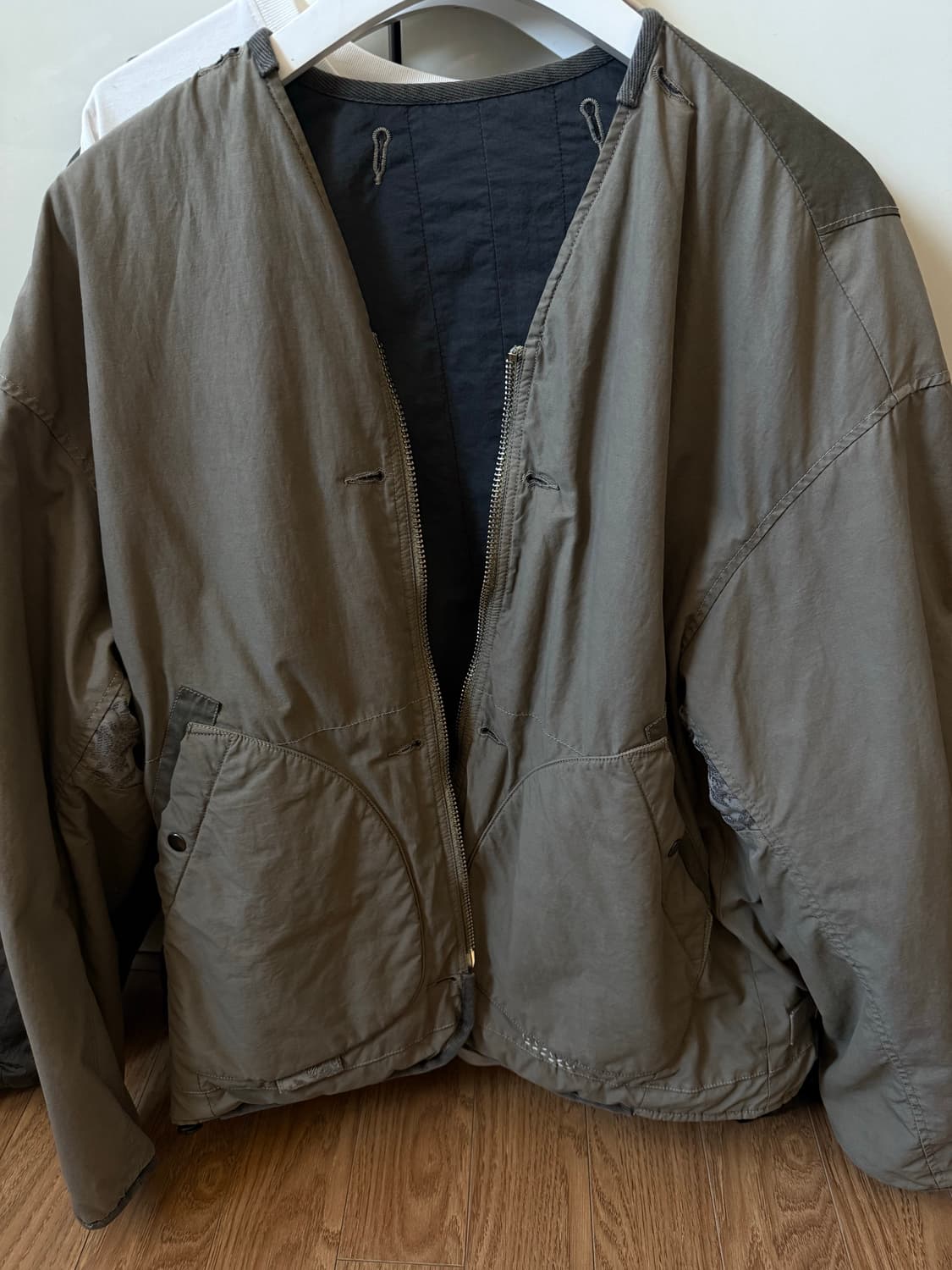 [3]폴리테루 1011 플로럴 라이너 상품이미지2