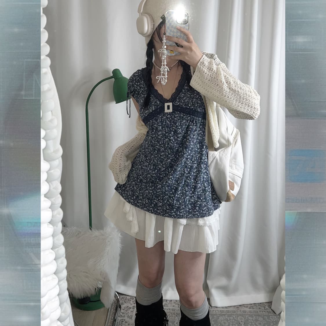 네이비 플라워 패턴 레이스 반팔 블라우스 상품이미지1