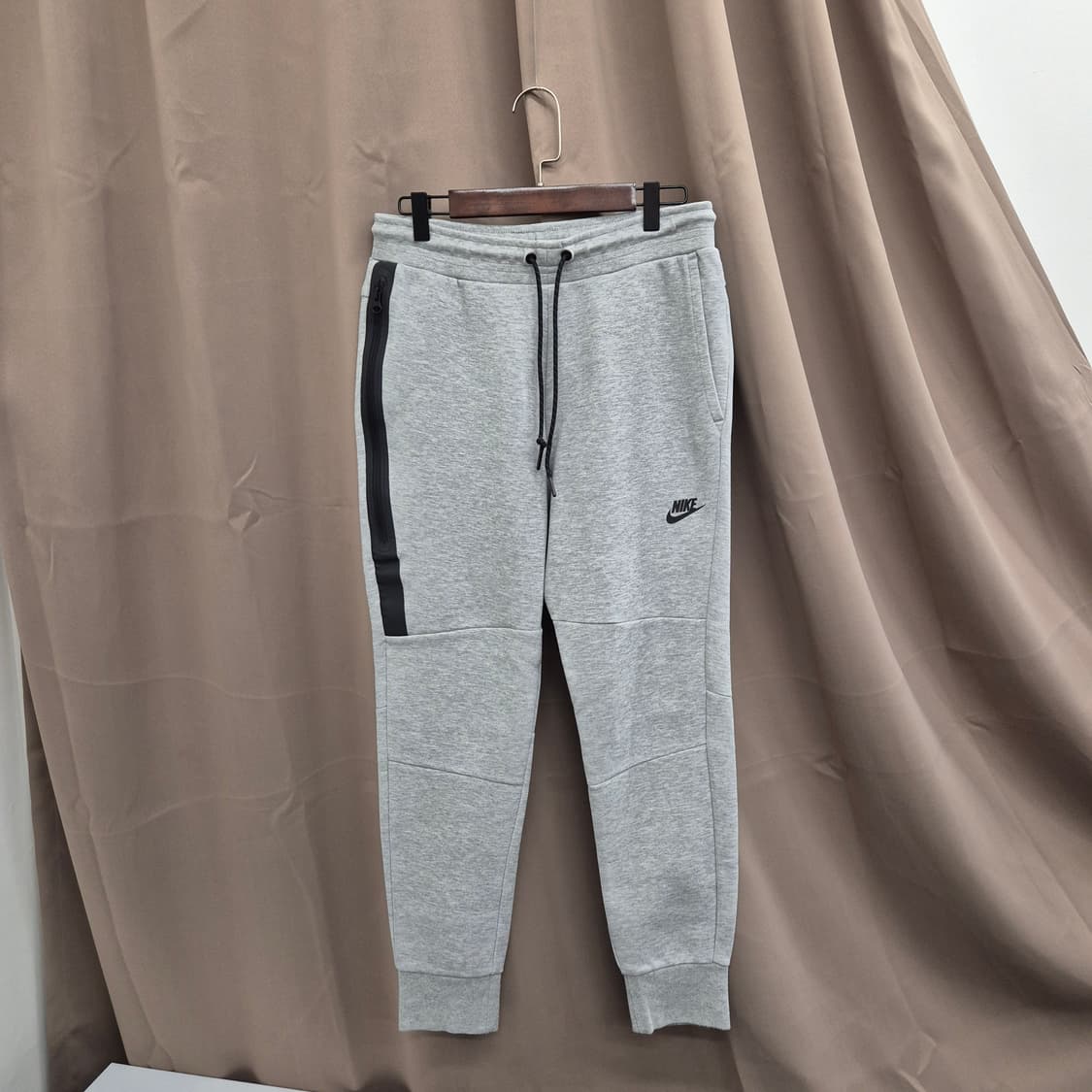 나이키 테크 플리스 조거 팬츠 M 상품이미지1