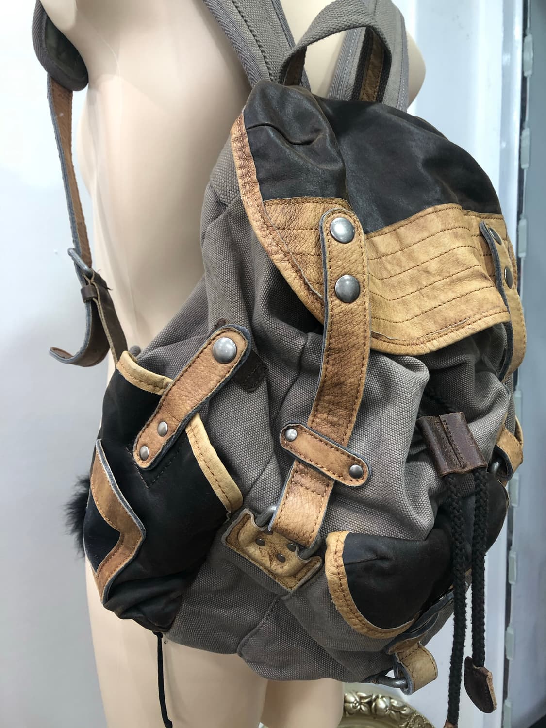 leather canvas backpack 상품이미지2