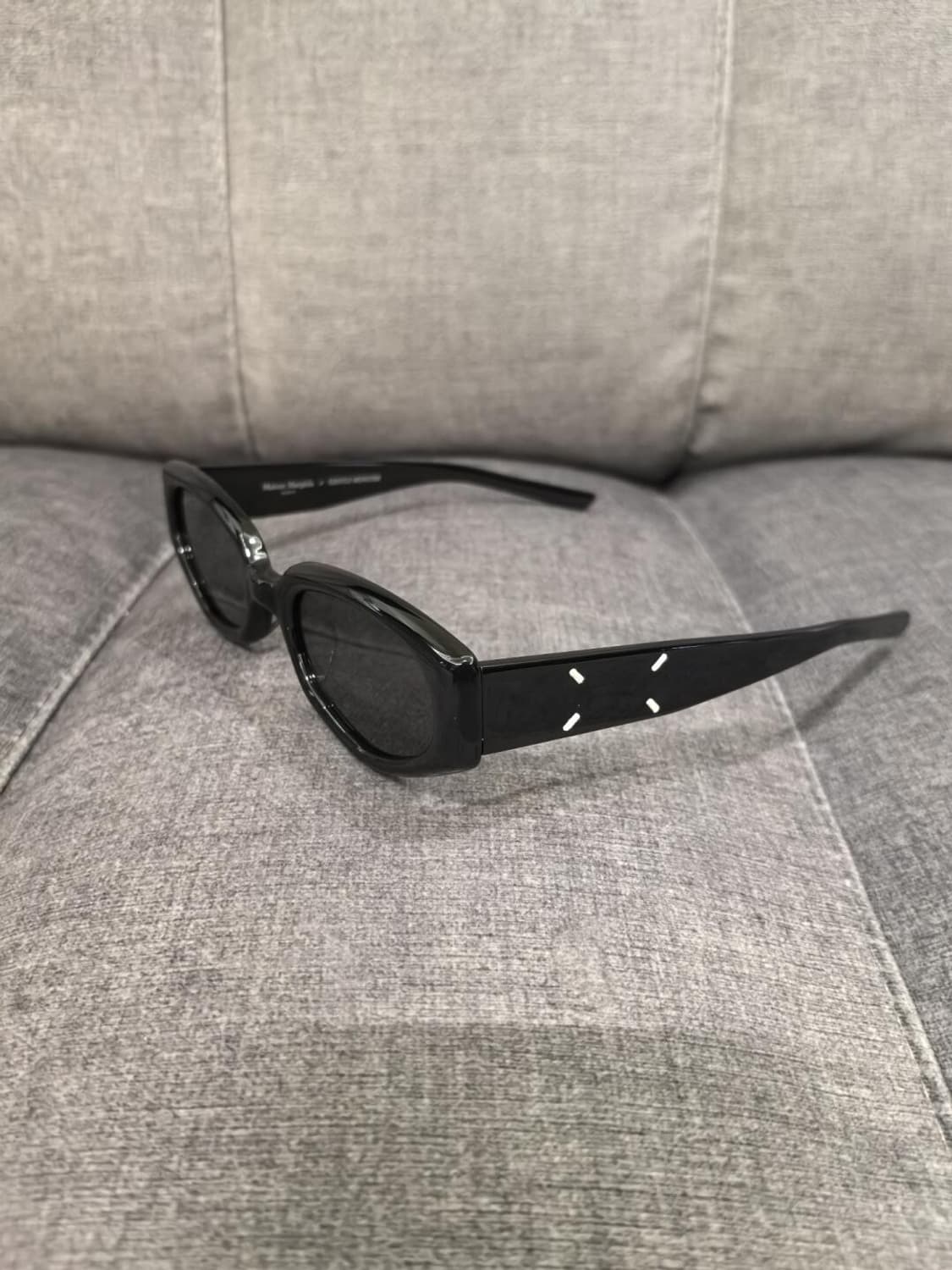 젠틀 몬스터 x 메종 마르지엘라 MM205 블랙 그레이 상품이미지2