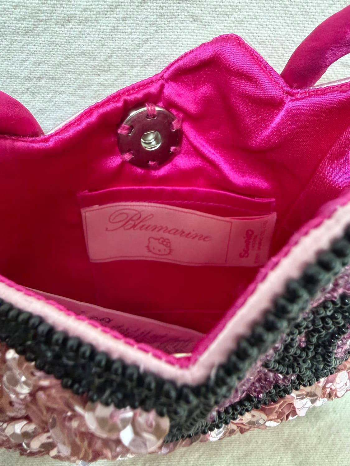 Blumarine Hello Kitty Edition Sequin Bag 상품이미지4