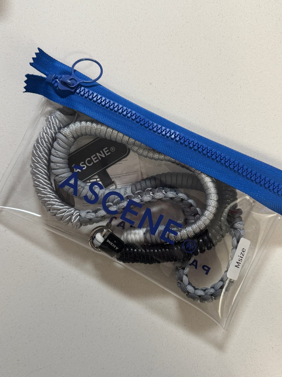 에이씬느 엠프티 입점 브랜드 휴대폰 스트랩 상품이미지1