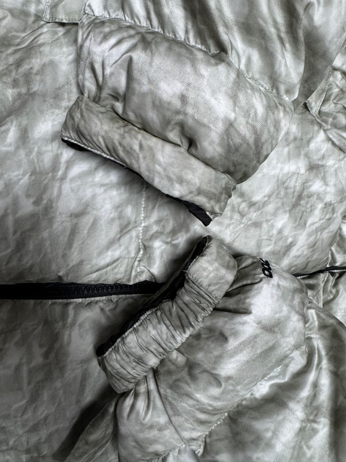 슈프림X노스페이스 페이퍼 눕시 m 새상품컨디션 상품이미지3